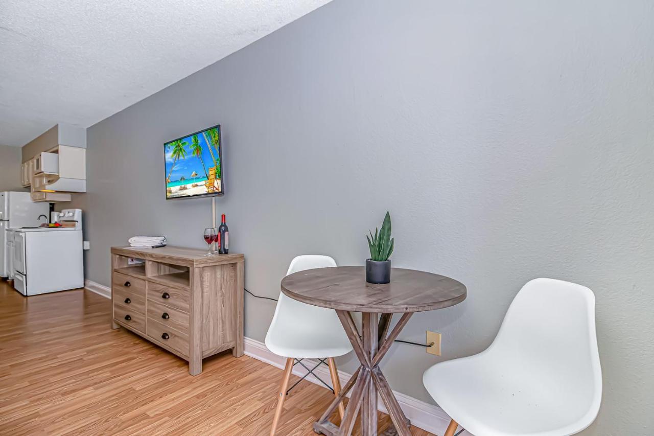 Renovated And Modern! Beautifully Updated Queen Suite! Sea Mist Resort 50410 Perfect For 2-4 Guests! Myrtle Beach Bagian luar foto